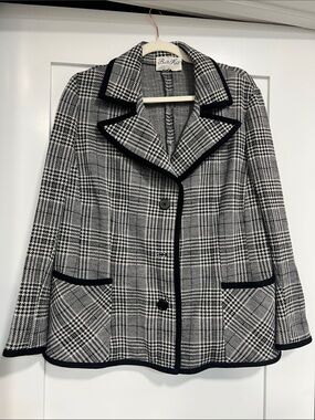 Bette Karr Women's Black & White Glen Plaid Blazer with Contrast Trim